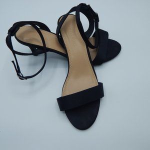 JD Williams Heels Size 8 Black